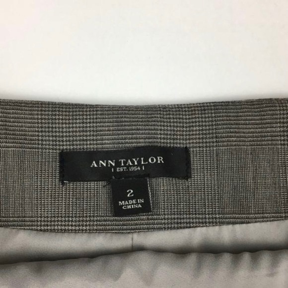 Ann Taylor Subtle Plaid High Waisted Pencil Skirt - Picture 4 of 6